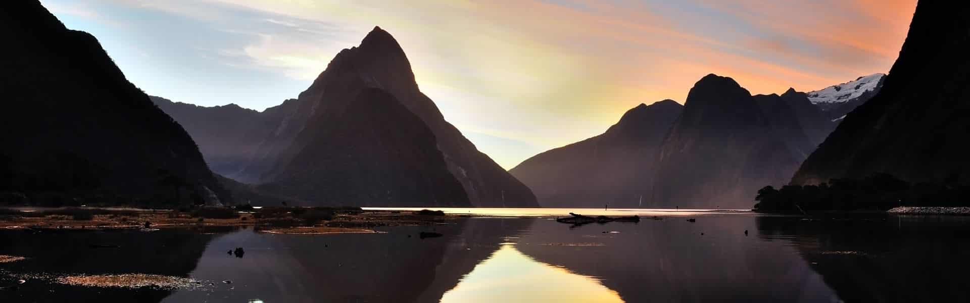 9 Day South Island Highlights (Airfare Included)